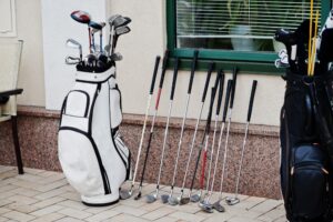 Used Golf club set - golf club buying guide for beginners 